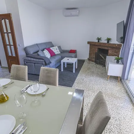Canovas Nerja - Casa Parador Con Jardin Privado En Centro Nerja Exterior photo